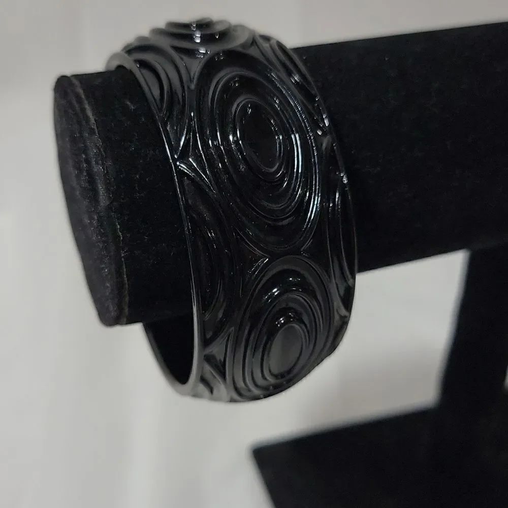 Black bracelet